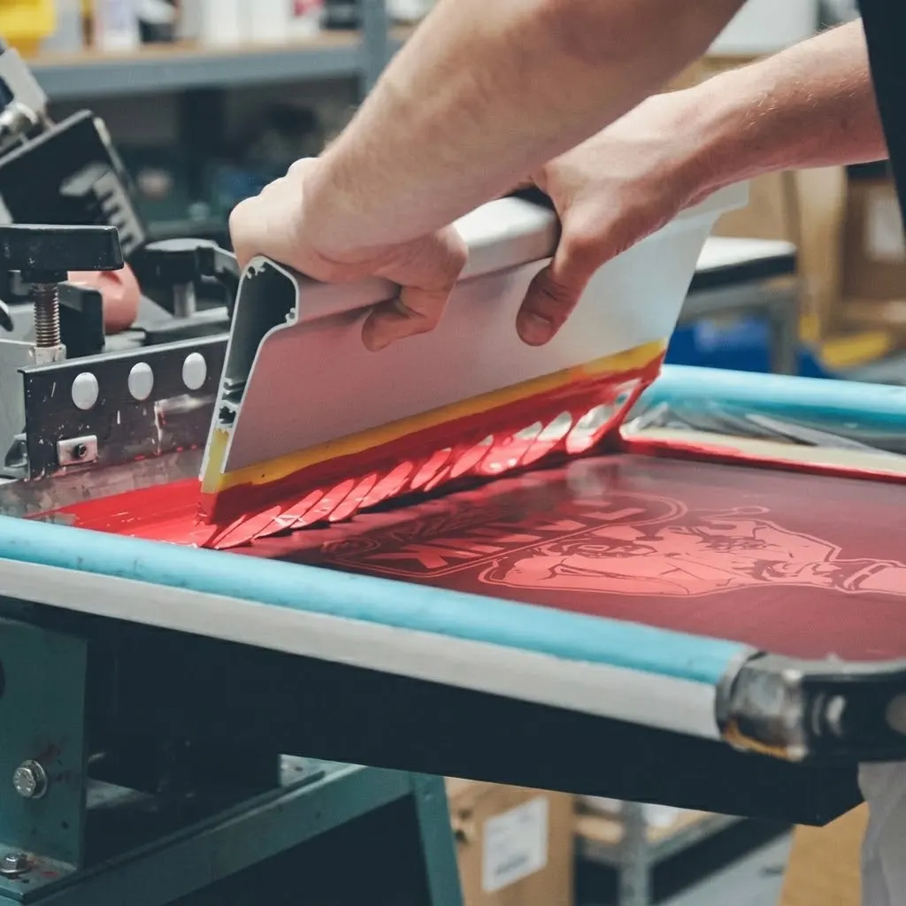 Printed non-woven tote bags with screen, heat transfer and digital printing